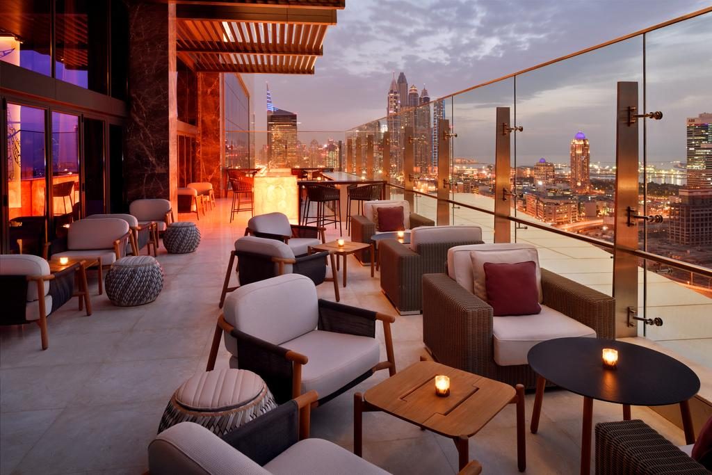 Top 5 Hotels Near Dubai Internet City! ?